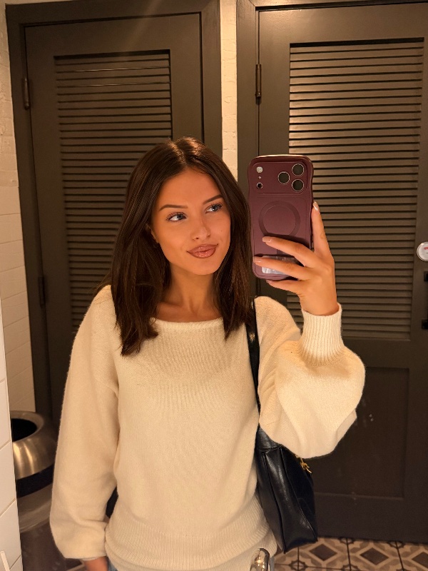Liliana F.