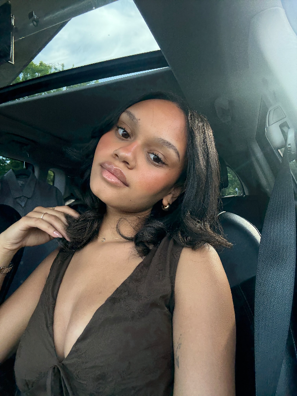 Karo Holmes