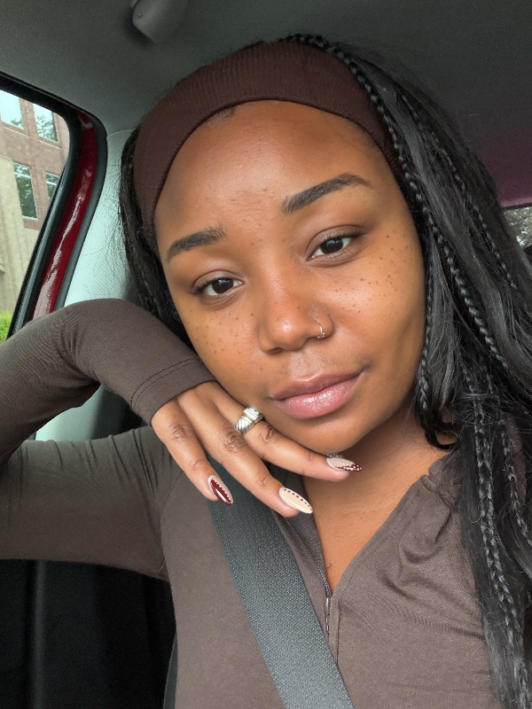 Nia Williams