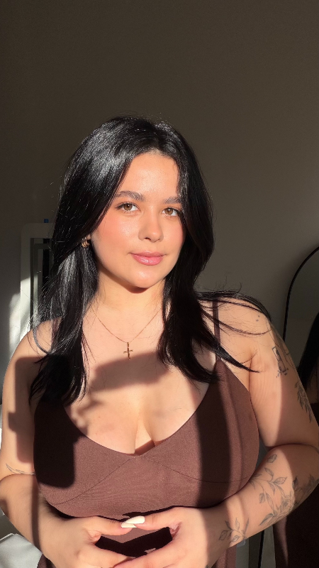 Stefanni M.