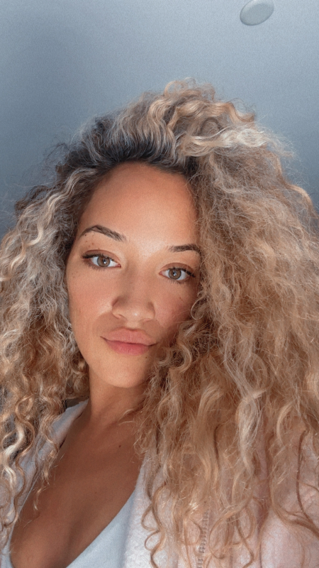 riah Hendrix