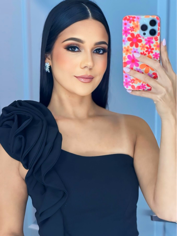 Adriana Ramirez