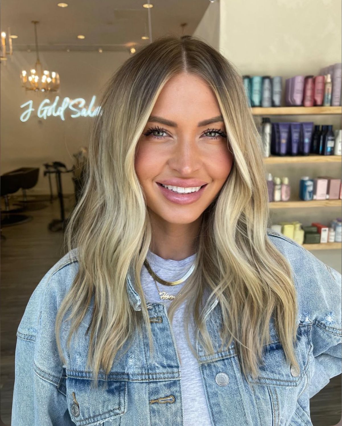J Gold Salon