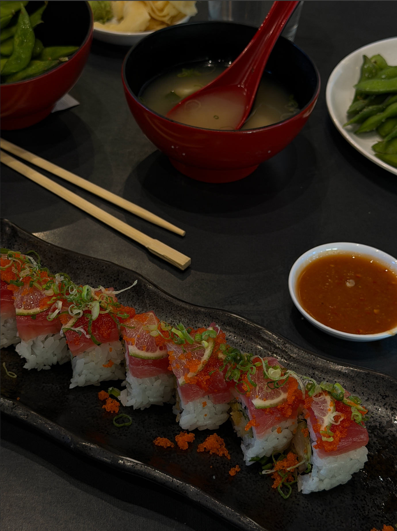 Tsunami Sushi