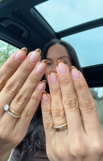 Les Mains Nail Bar