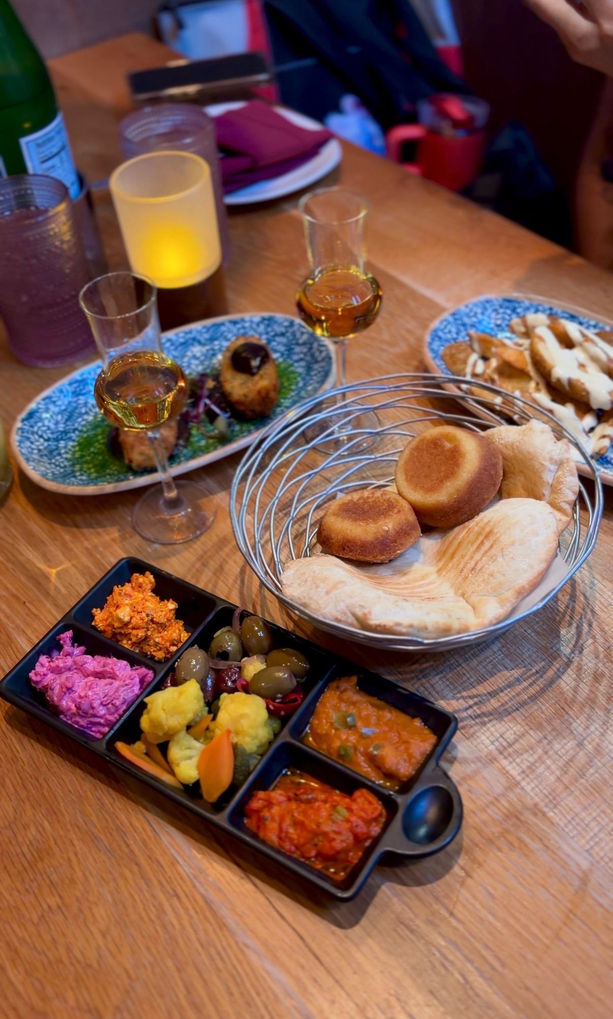 AMBAR Restaurant